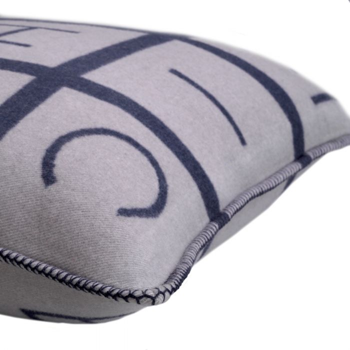 Cushion Eichholtz Zera L blue