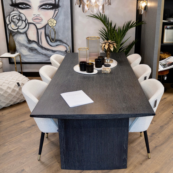 Dining table Eichholtz Tricia Oak showroom model